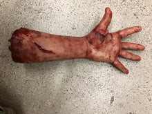 Laden Sie das Bild in den Galerie-Viewer, Severed arm with magnetic thumb