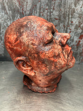 Cargar imagen en el visor de la galería, Severed Head Rodney” crispy”