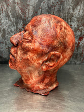 Charger l'image dans la galerie, Severed Head Jay “crispy”