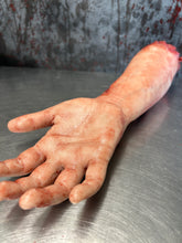 Cargar imagen en el visor de la galería, Severed Child arm