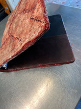 Charger l'image dans la galerie, Skin covered binder ( large)