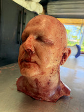 Charger l'image dans la galerie, Severed Head Marc "Fresh"