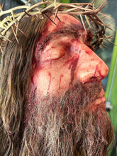 Charger l&#39;image dans la galerie, Severed Jesus head