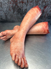 Charger l&#39;image dans la galerie, Pair of severed  Legs