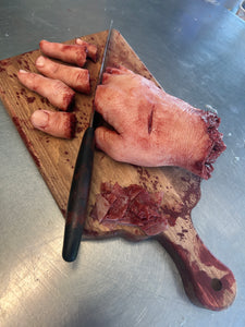 Cutting board accident prop